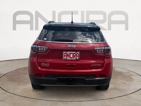 Used 2024 Jeep Compass Limited AWD/4WD image 11
