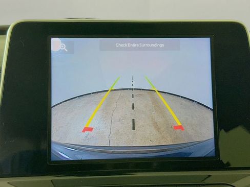 Used 2022 Jeep Compass Latitude w/ Sun and Sound Group image 17