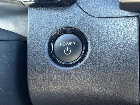 Certified 2025 Toyota Camry SE image 30