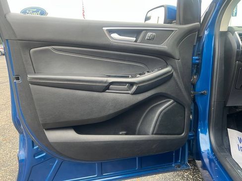 Used 2018 Ford Edge Titanium AWD/4WD image 10