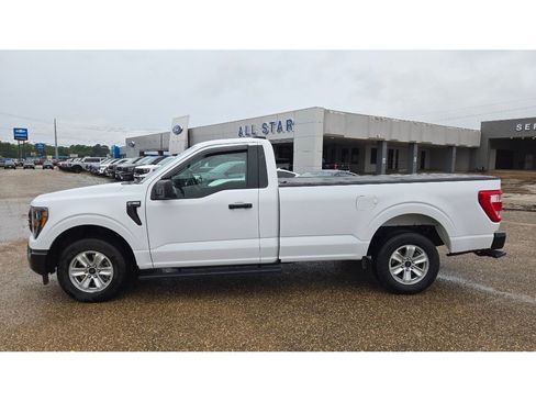Used 2023 Ford F150 XL RWD image 2