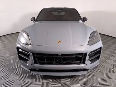Certified 2026 Porsche Cayenne Turbo GT AWD/4WD image 10