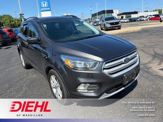 Used 2018 Ford Escape SE FWD video 1
