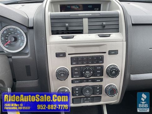 Used 2010 Ford Escape XLT image 18
