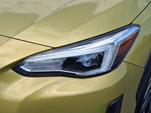 Used 2021 Subaru Crosstrek 2.5i Limited w/ Moonroof Package 2 AWD/4WD image 10