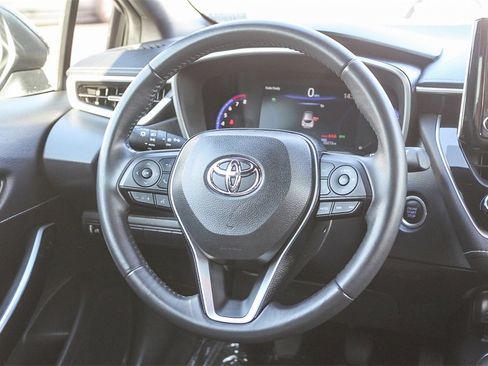 Used 2022 Toyota Corolla XSE image 19