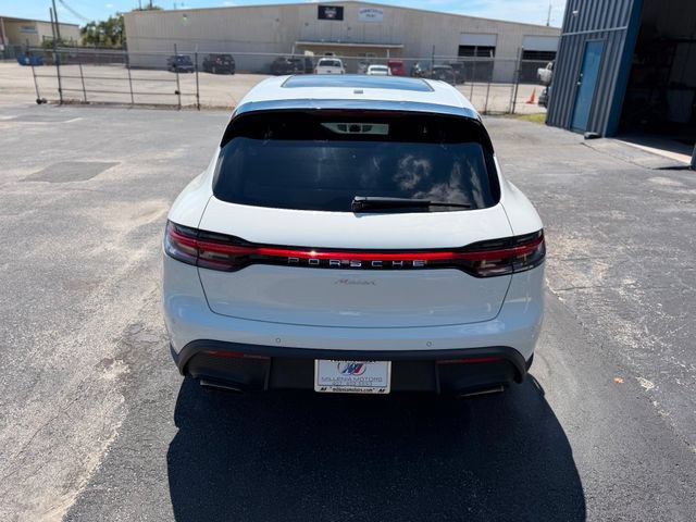 Used 2022 Porsche Macan AWD/4WD image 79