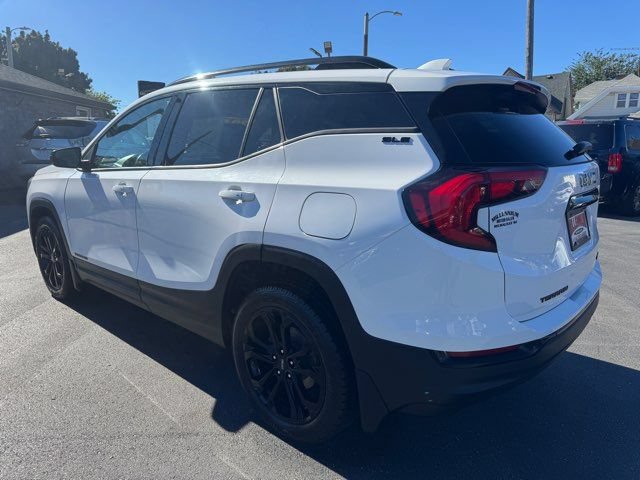 Used 2020 GMC Terrain SLE w/ Elevation Edition AWD/4WD image 4