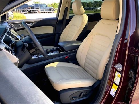 Used 2020 Ford Edge SEL w/ Convenience Package FWD image 23