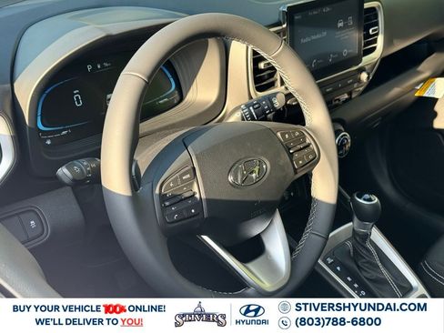 New 2026 Hyundai Venue SEL image 19