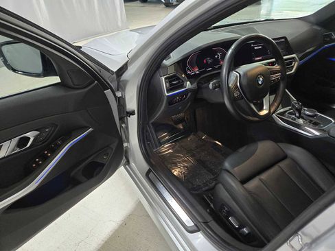 Used 2019 BMW 330i xDrive Sedan w/ Convenience Package AWD/4WD image 20