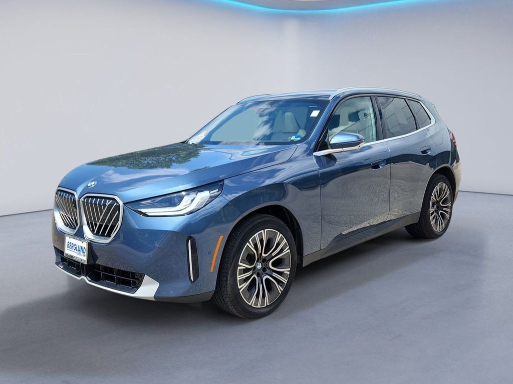 Used 2025 BMW X3 xDrive30i w/ Premium Package AWD/4WD image 6