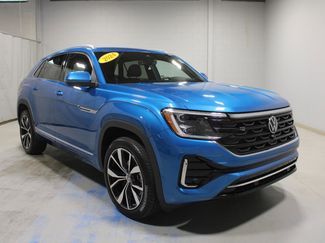 Used 2024 Volkswagen Atlas Cross Sport SEL Premium R-Line image 1