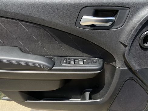 Used 2023 Dodge Charger SXT AWD/4WD image 9