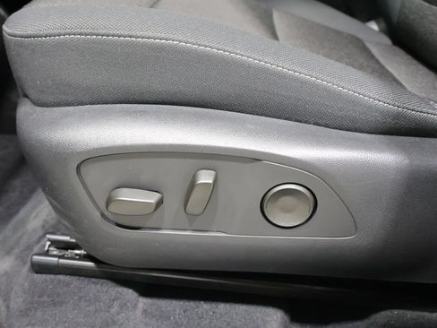 Used 2025 Chevrolet Traverse LT w/ LPO, Floor Liner Package AWD/4WD image 10