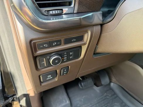 Used 2021 Ford F150 King Ranch w/ Equipment Group 601A High AWD/4WD image 11