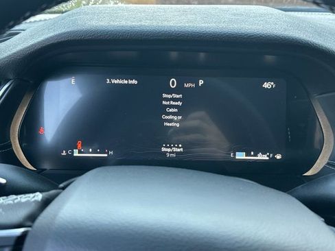 New 2025 Jeep Grand Cherokee Altitude image 24