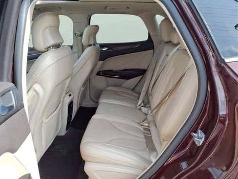 Used 2019 Lincoln MKC Reserve w/ MKC Climate Package AWD/4WD image 19