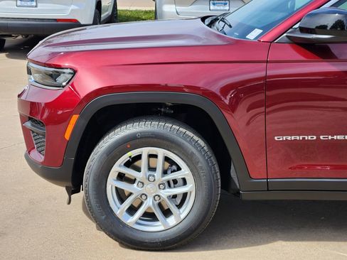 New 2026 Jeep Grand Cherokee Laredo X RWD image 6