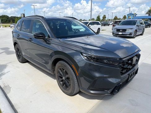 Used 2023 Honda CR-V Sport image 3