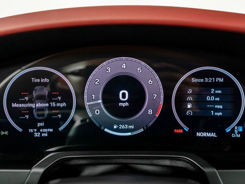 Used 2025 Porsche 911 Carrera S w/ Premium Package image 40