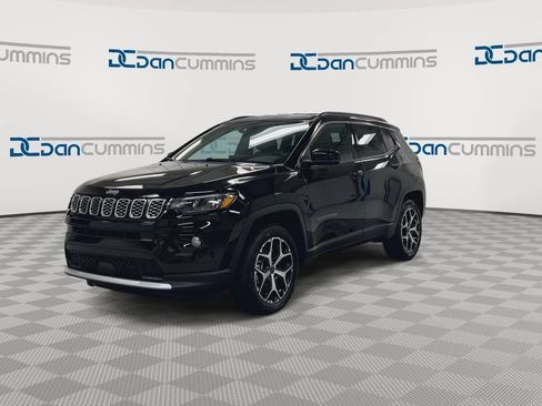 New 2026 Jeep Compass Limited AWD/4WD image 4