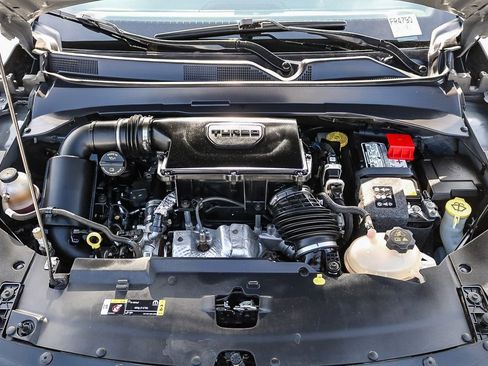 Used 2024 Jeep Compass Limited image 28