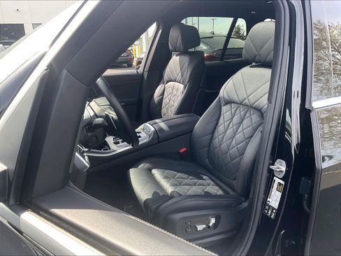 Used 2024 BMW X5 xDrive40i image 28