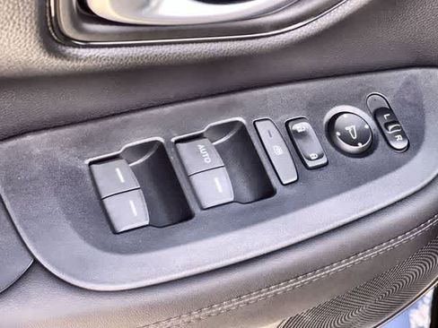 Used 2026 Honda HR-V LX image 30