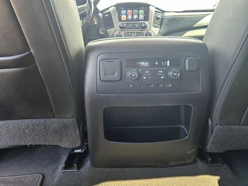 Used 2019 GMC Yukon Denali AWD/4WD image 36