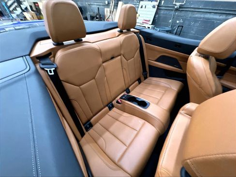 Used 2022 BMW 430i Convertible w/ M Sport Package RWD image 28