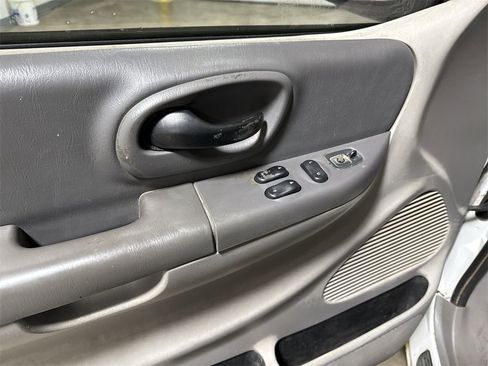 Used 2002 Ford F150 Lariat image 19