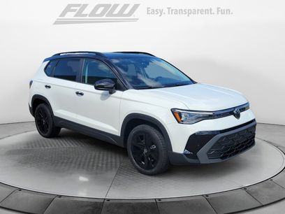 New 2025 Volkswagen Taos SE