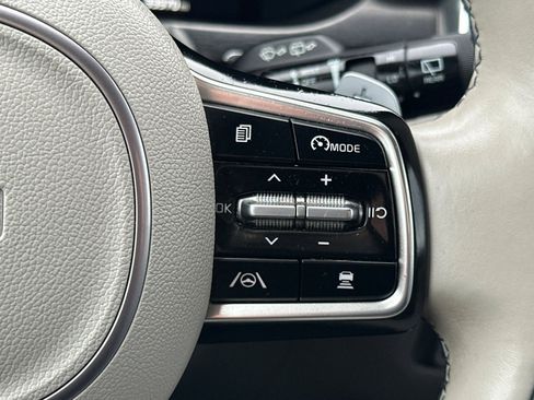 Used 2022 Kia Sorento SX Prestige image 30