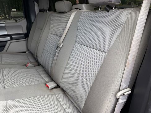 Used 2019 Ford F150 XLT w/ Equipment Group 302A Luxury AWD/4WD image 14