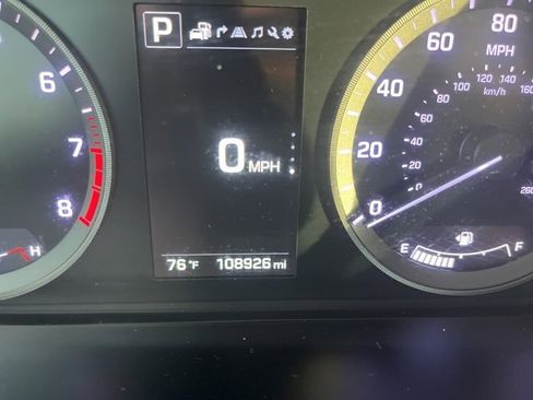 Used 2016 Hyundai Sonata Limited w/ Option Group 05 image 26