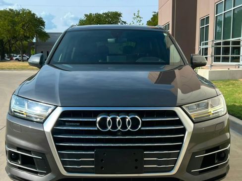 Used 2018 Audi Q7 3.0T Prestige AWD/4WD image 2