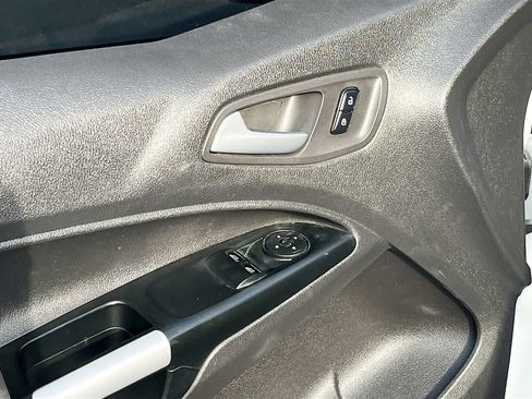 Used 2018 Ford Transit Connect XLT FWD image 17