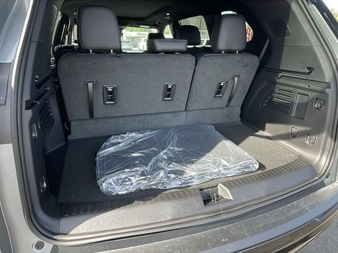 New 2027 GMC Acadia Elevation w/ Black Edition FWD image 31