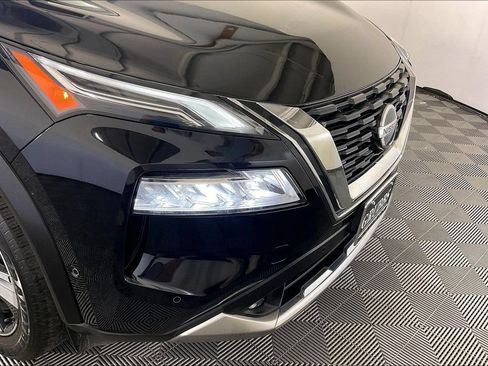 Used 2021 Nissan Rogue Platinum AWD/4WD image 38