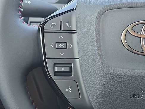New 2026 Toyota Prius Plug-In Hybrid FWD image 17
