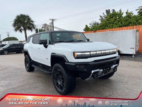 New 2026 GMC Hummer EV SUV image 2