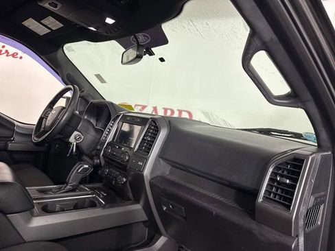 Used 2017 Ford F150 XLT w/ Equipment Group 302A Luxury image 17