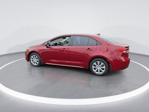 Certified 2025 Toyota Corolla LE image 8