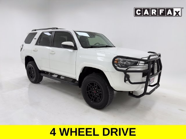Used 2020 Toyota 4Runner SR5 AWD/4WD image 1