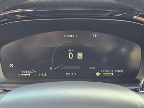 Used 2022 Lincoln Corsair Reserve w/ Equipment Group 201A image 38