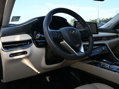 Used 2024 INFINITI QX60 Luxe w/ Vision Package FWD image 16