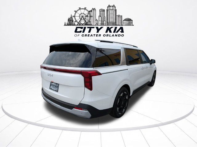 New 2027 Kia Carnival EX FWD image 6