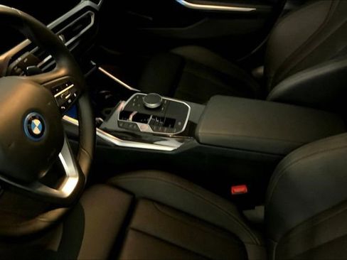 Used 2023 BMW 330e w/ Driving Assistance Package image 8