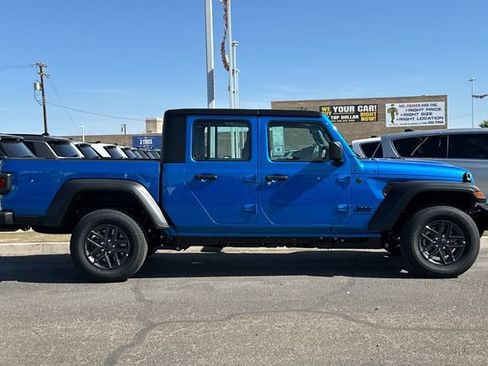 New 2026 Jeep Gladiator Sport AWD/4WD image 2